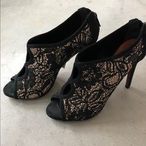Lace black heels